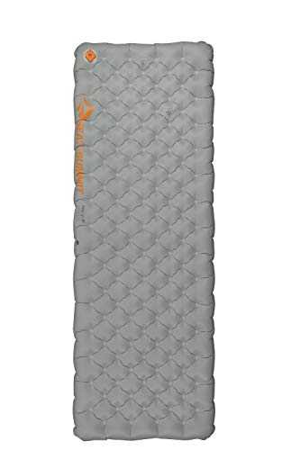 Sea to Summit - Ether Light XT Insulated Air Sleeping Mat Regular Wide - Thermolite - 3 Season - Lightweight - Pillow Lock System - Stuff Sack - For Backpacking & Camping - Grey - 630g